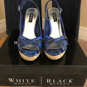 WHBM Faux snake skin blue and black heels.